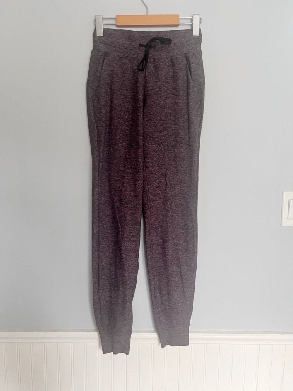 Lululemon Ready To Rulu Pant *Updated 29"
Heathered Arctic Plum Rulu Size 2 - Picture 2 of 5